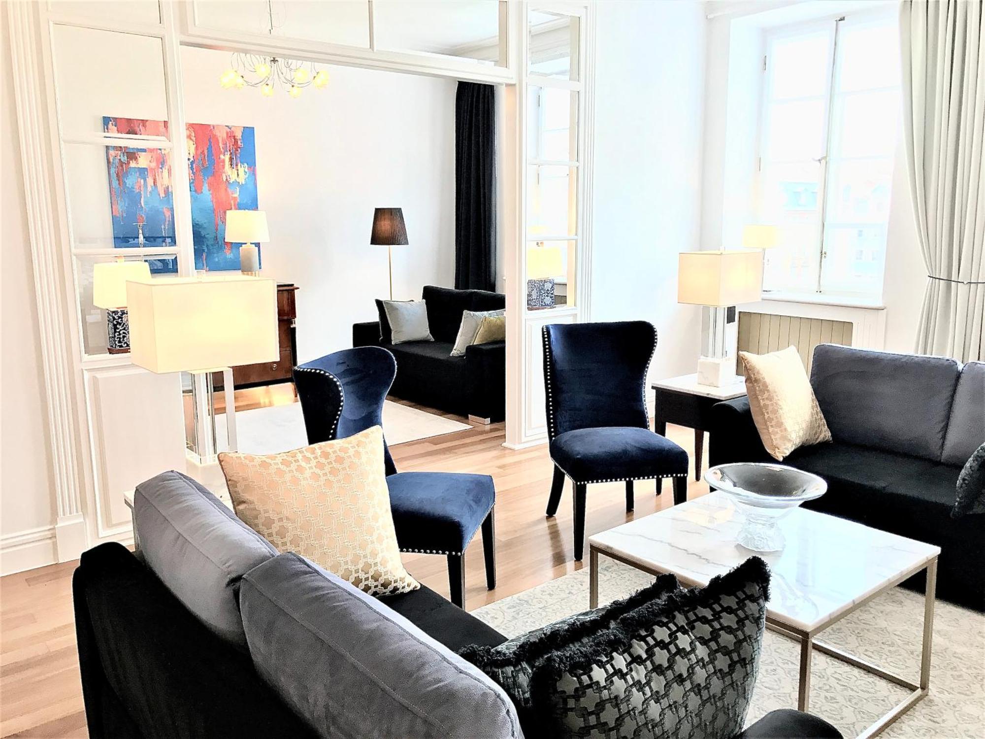 Mondrian Luxury Suites & Apartments Market Square IV Варшава Стая снимка