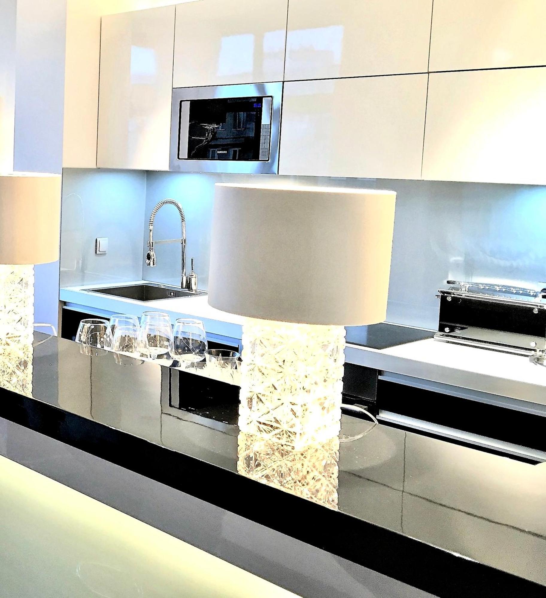 Mondrian Luxury Suites & Apartments Market Square IV Варшава Екстериор снимка