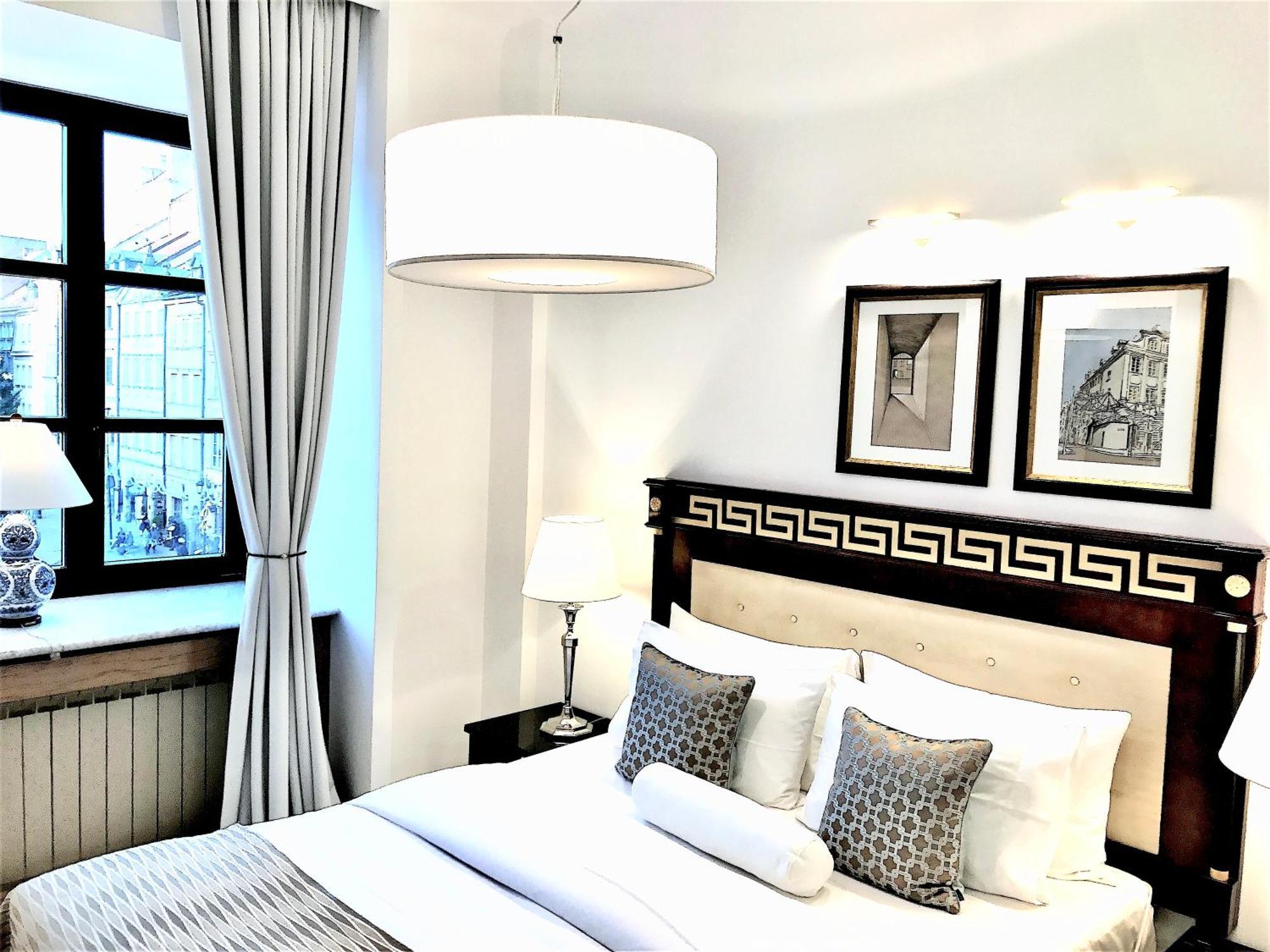 Mondrian Luxury Suites & Apartments Market Square IV Варшава Стая снимка